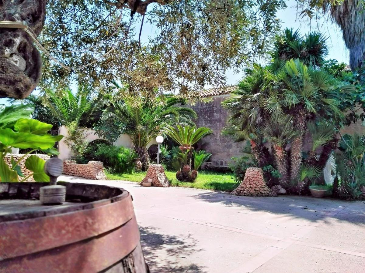 Bed and Breakfast L'Antica Torre Марсала Екстер'єр фото